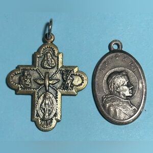 Pope John Pius X  -Silver Tone Religious Medal + 4 way Cross